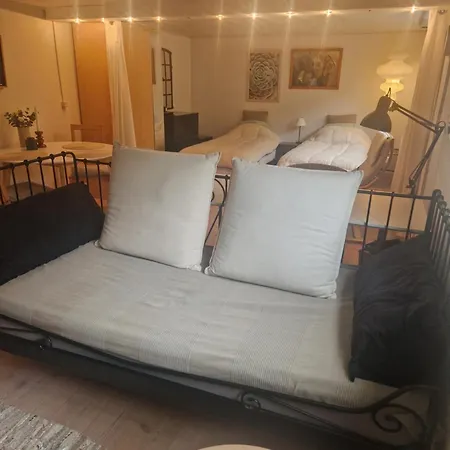 Maelkevejens Bed & Breakfast Skodstrup